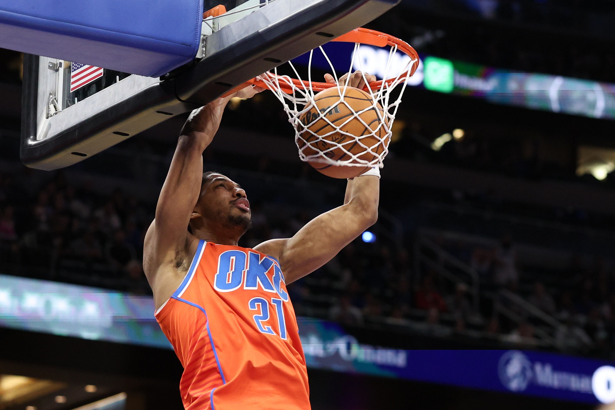 戴格诺特：阿隆-维金斯越来越好了 他的成长一直令我们骄傲